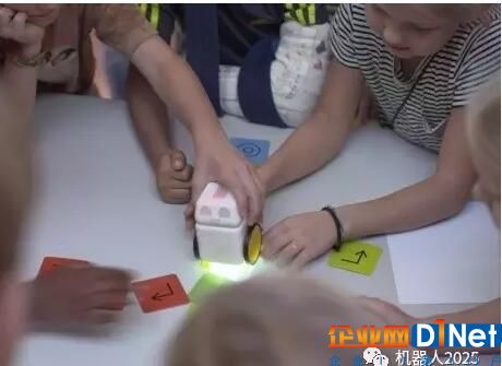 采用RFID技术的Kubo机器人可以教孩子学习编程