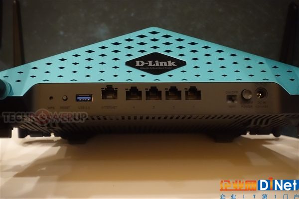 D-Link展示全新802.11ax旗舰路由器：11Gbps保你用十年