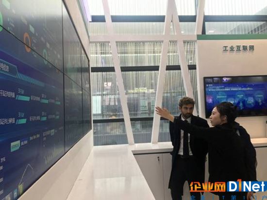 图:国网电商公司在智慧能源及跨境电商领域的资源整合力吸引国内外客户前来洽谈合作