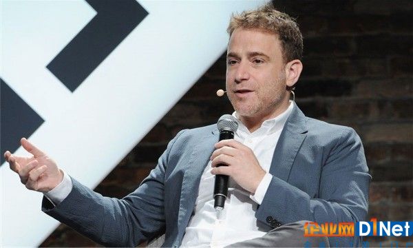 专为大企业服务，Slack Enterprise Grid最多可支持50万员工协作