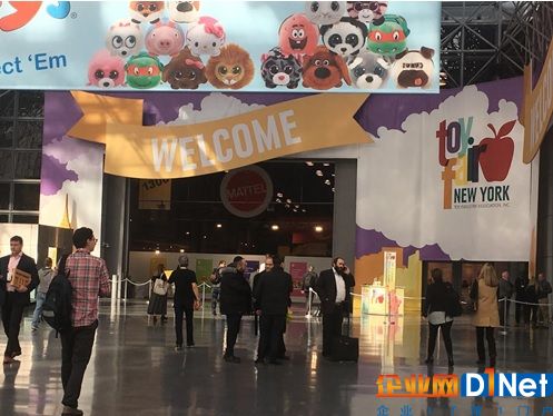 直击纽约玩具展：WowWee全新产品线亮相，小黄人机器人打眼