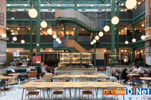 WeWork 上海威海路店实景