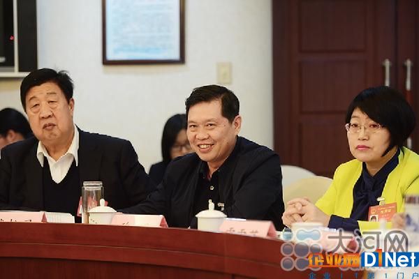 全国人大代表魏明：加快构建中原智慧城市群  助力网络经济强省建设