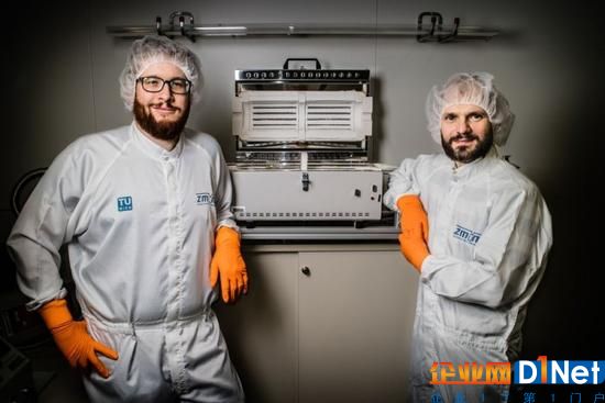 科学家研发出带2D二硫化钼半导体的微处理器