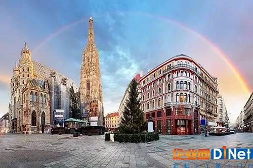 通过公共与私营组织TINA Vienna，近几年来奥地利一直在大力推行智慧城市战略。其中，最成功的项目是“市民太阳能电厂”。维也纳市政府与地方能源供应商Wien Energy合作，采用居民众筹模式，居民购买一半或整个太阳能电池板，然后由Wein Energie出租，最终该能源公司会购买所有太阳能电池板。