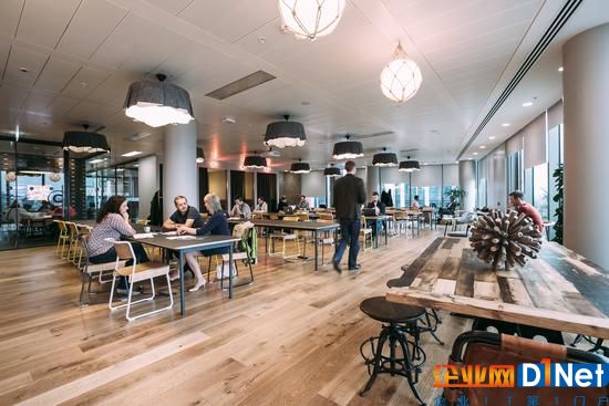软银向共享办公提供商WeWork投资44亿美元