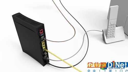受漏洞影响最严重的设备是Arris/Motorola NVG599和NVG589网关，尤其是运行9.2.2hod83这一固件版本的设备最为危险。这一版本的固件，在管理后台登陆时使用用户名“remotessh”和密码“5SaP9I26”登陆，就能后获得添加SSH的访问权限。黑客可以通过这一手段远程更改用户的固件，变更网络名称和密码，并更改网络设置，甚至让用户访问网页跳转至钓鱼网站。目前全球约有15000台这两种型号的网络设备。