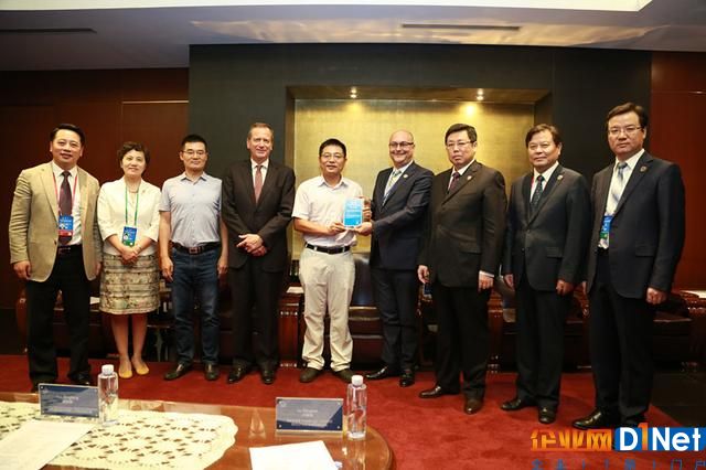 国际检察官联合会唯一通讯平台，企业微信让98个国家嘉宾保持友好交流