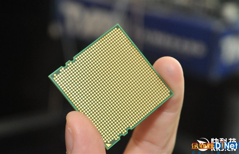 霄龙PK皓龙！AMD CPU 10年历史对比：一步登天