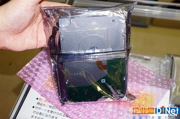 全球第二！希捷首款12TB硬盘终于开卖：3810元便宜了