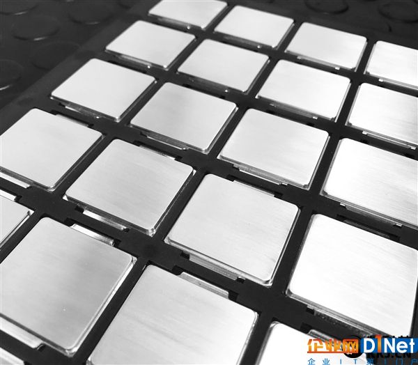 怒抛硅脂！i7-8700K超级版开卖：预超频5.2GHz