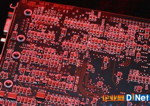 中芯国际14纳米FinFET量产时间曝光 能迎头赶上？ 