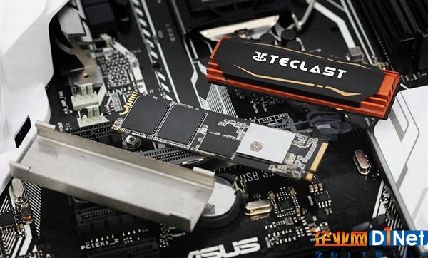 慧荣新主控SM2262！台电极品M.2 SSD亮相：狂飙2.7GB/s