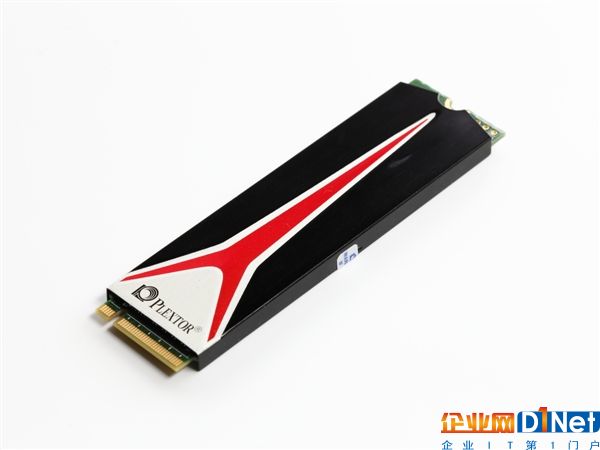 AMD 16核撕裂者配NVMe SSD RAID：轻松飙上6GB/s