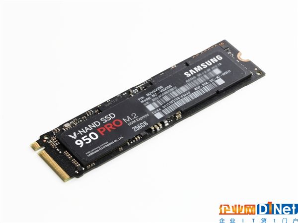 AMD 16核撕裂者配NVMe SSD RAID：轻松飙上6GB/s