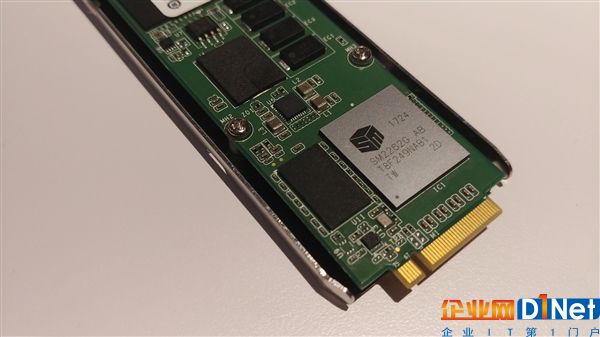 威刚首秀M.3 SSD：单路服务器集成36块288TB！