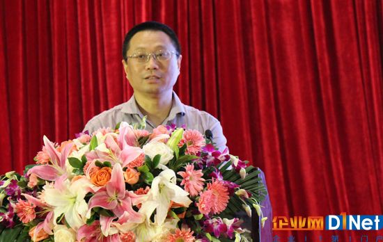 中央电视台技术管理中心工程管理部主任梅剑平 