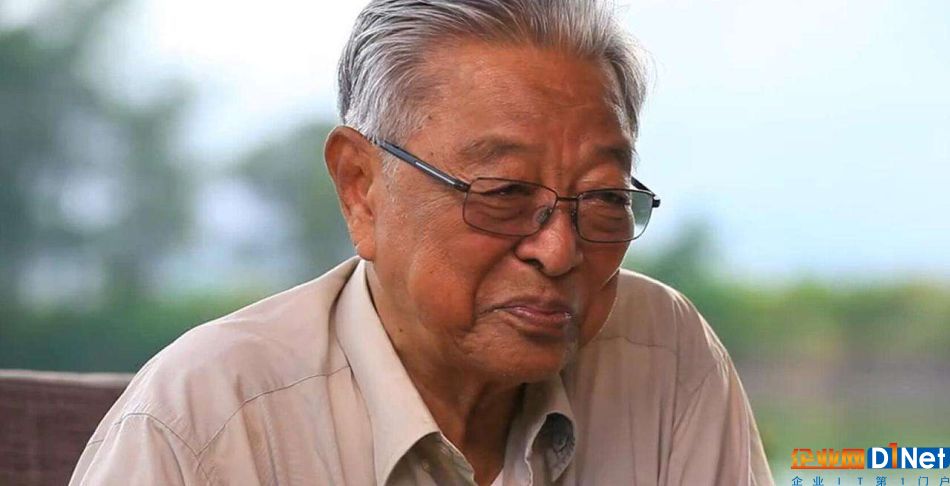 褚时健