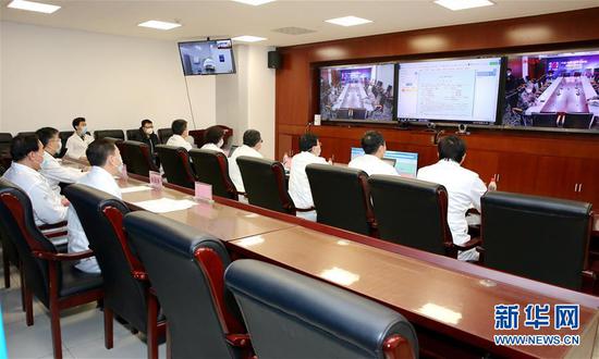 解放军总医院和火神山医院开展首次5G网络远程会诊